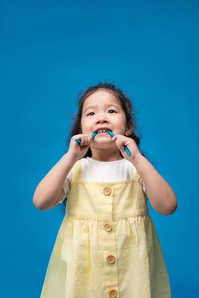 Why my child suddenly has white spots in his eyeteeth – Dr Aws Hashim ...